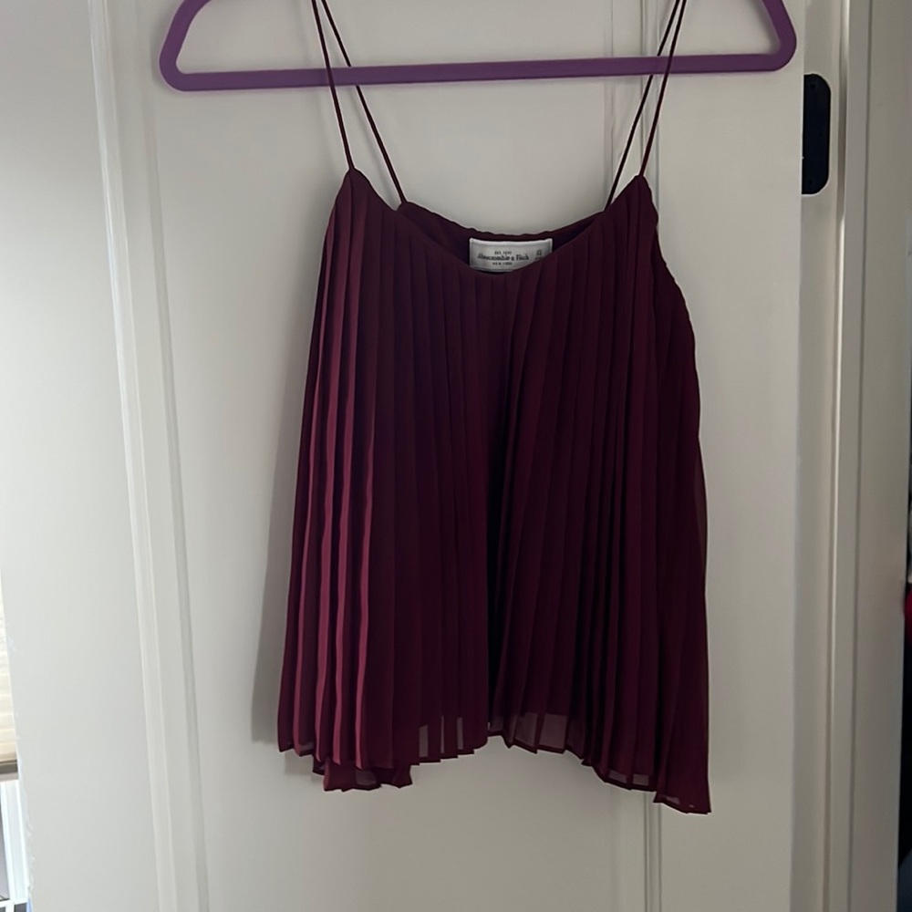 Abercrombie & Fitch Pleated Cami